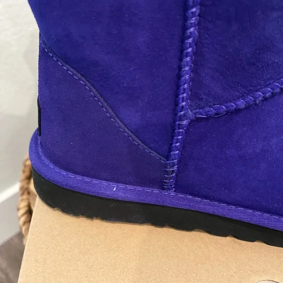 UGG Classic Mini II in Vibrant Purple - Picture 15 of 15